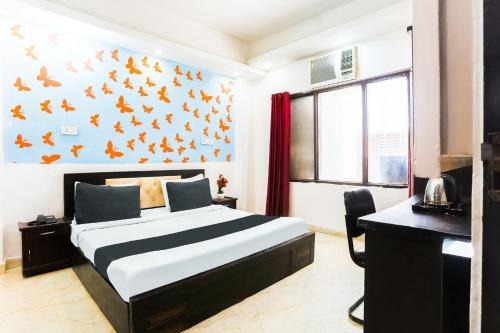 South West Hotel | Hotel O Dwarka Sector 9 formerly Silver Palace