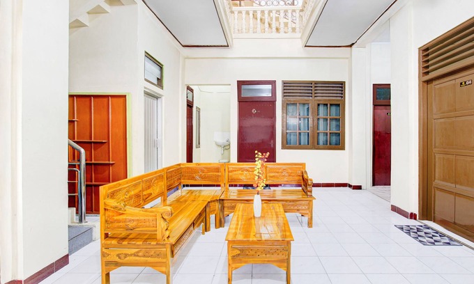 Banaran Hotel | Hotel O Guesthouse Syariah