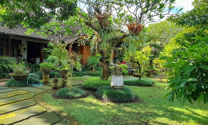 Kecamatan Narmada Hotel | Hotel O Losmen Ida Near PT. Narmada Awet Muda (Pabrik Lingsar)