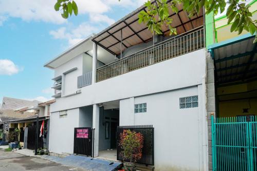 Padalarang Hotel | Hotel O Pdl Guest House Syariah