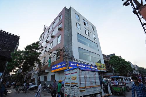 South West Hotel | Hotel O Plus One Hotel Residency