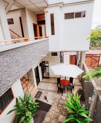 Puerto Ayora Hotel | Hotel Palace Galapagos