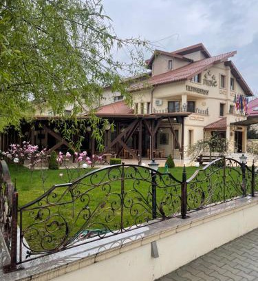 Tecuci Hotel | Hotel Parc Tecuci
