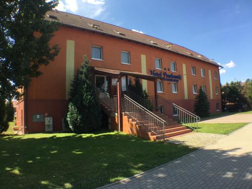 Zgorzelec Hotel | Hotel Pawłowski
