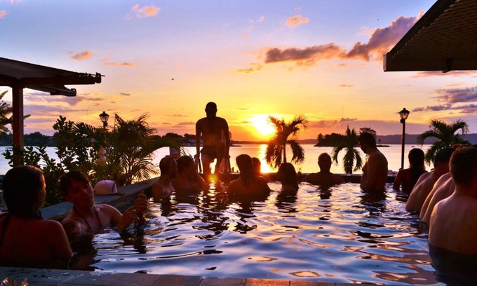 Flores Hostel | Hotel Petén Express