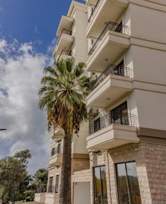 Zeljeznica Hotel | Hotel Pharos