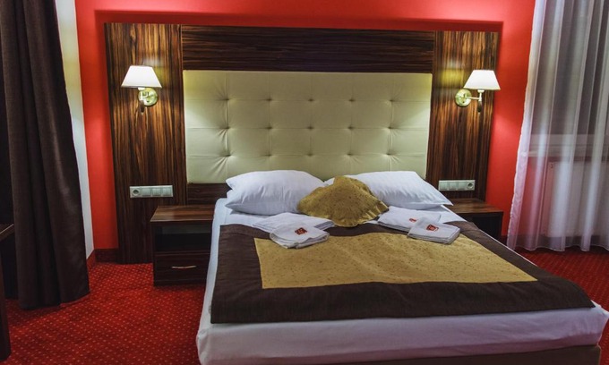 Pulawy Hotel | Hotel Pikul
