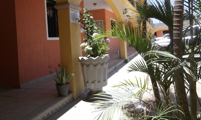 San Jose del Cabo Hotel | Hotel Plaza Los Arcos