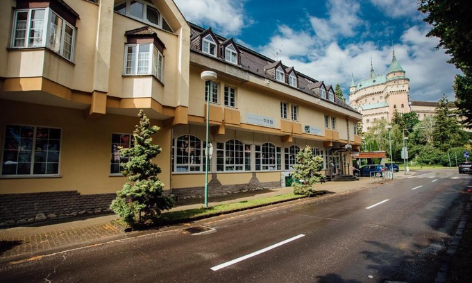Bojnice Hotel | Hotel pod Zámkom