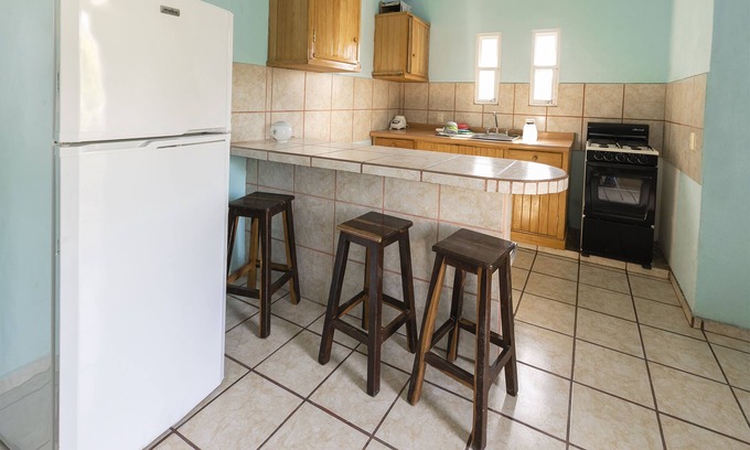 Cihuatlan Hotel | Hotel Posada Agua Escondida