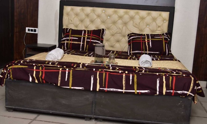 BHEL Township Hotel | HOTEL RAJWADA RANIPUR