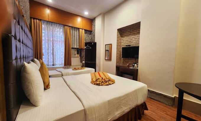 Dharmatala Hotel | HOTEL RAUNAK