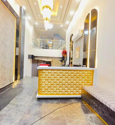 Paharganj Hotel | Hotel Red Stone Inn Walkable from New Delhi Railway Station