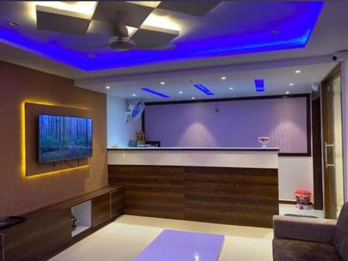 Surat Hotel | Hotel Rose Palace