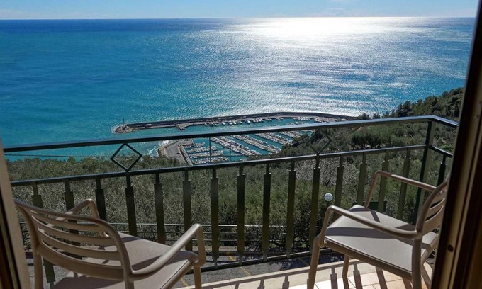 Finale Ligure Hotel | Hotel Rosita