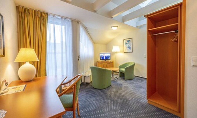 Kritzmow Hotel | Hotel Rostock West im Kritzmow Park