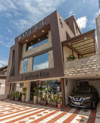 Quito Hotel | Hotel Sandmelis