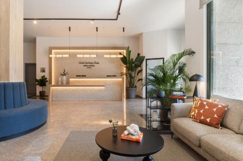 Santiago de Compostela Hotel | Hotel Santiago Plaza Affiliated by Meliá