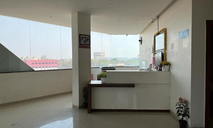 Nanded Hotel | Hotel Seven Hillls - Nanded
