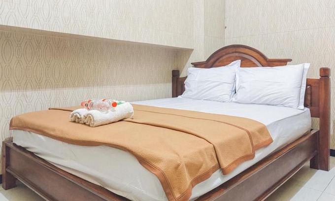 Kertosono Hotel | Hotel Shinta 2 near Alun Alun Kertosono Mitra RedDoorz