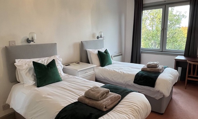 Tomintoul Hotel | Hotel Square
