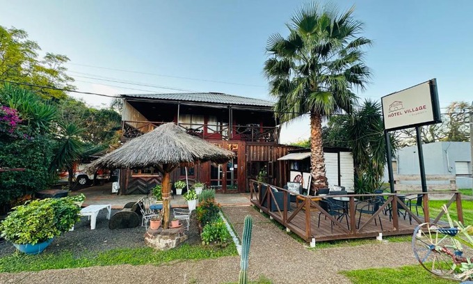Termas del Dayman Hotel | Hotel Village Termas de Dayman