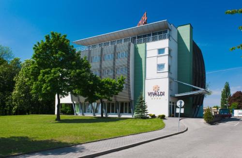 Stare Miasto District Hotel | Hotel Vivaldi
