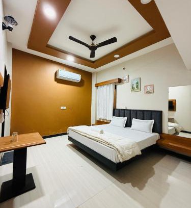 Maheshwar Hotel | Hotel Vrinda Maheshwar