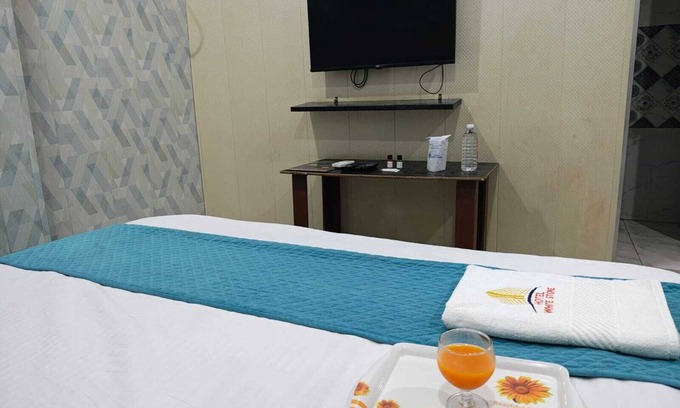 Gonda Apartment | Hotel White Stone Standard Room 1