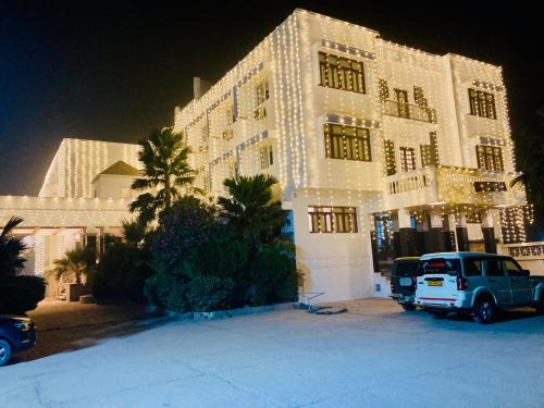 Pipra Dewas Hotel | Hotel Yuvraj Dx