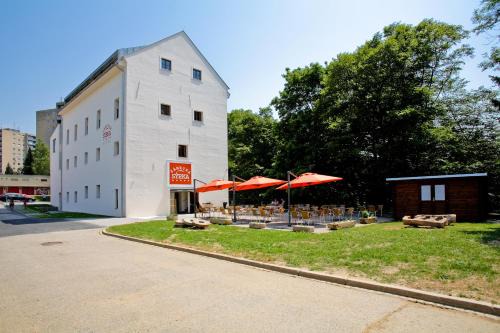 Blansko Hotel | Hotel Zámecká Sýpka