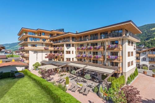 Kitzbuehel Hotel | Hotel Zentral *superior