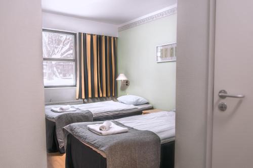Kauniainen Apartment | Hotelli Tiiliriihi