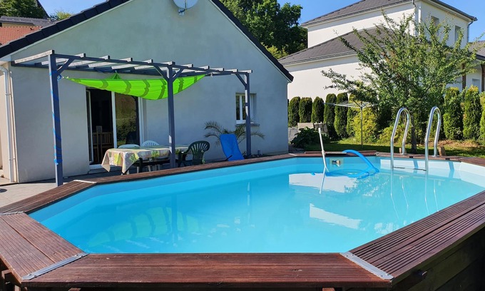 Montfaucon House | House 12 people with swimming pool and wood stove.