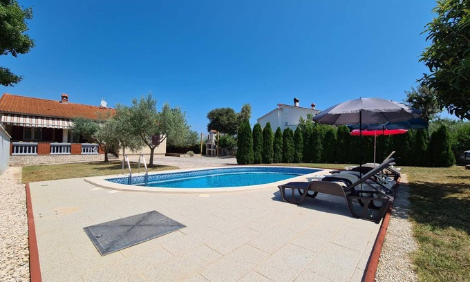 Pavicini House | House 333/761 (Istria - Pavičini), 2000m from the beach