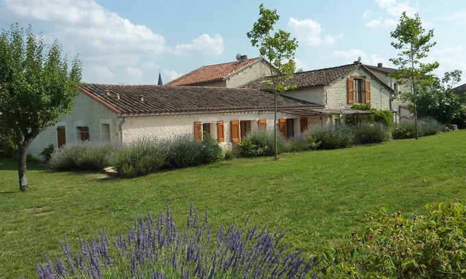Noailles House | House and Barn With Pool Between Cordes-sur-ciel & Albi