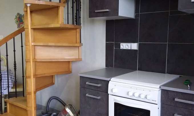 Bazoges-en-Pareds House | House annexe and garden 30 minutes from Puy du Fou and beaches