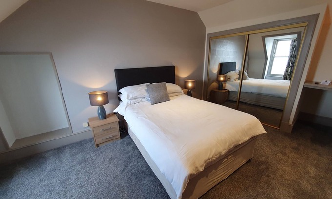 Wick House | House by the Harbour - NC500 Route