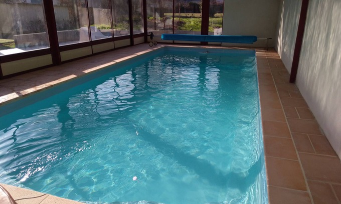 Herbignac House | House can accommodate 18 people with swimming pool and spa covered