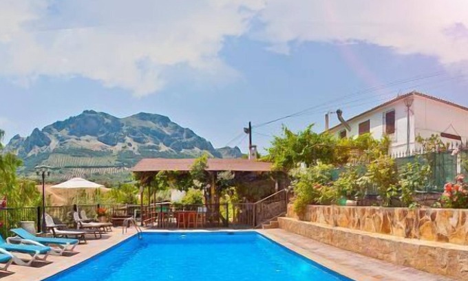 Priego de Cordoba Cottage | House Eufemia for 14 people