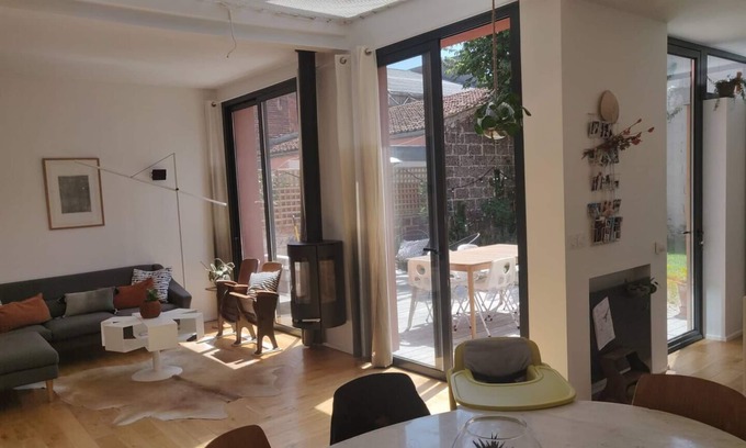 Les Lilas House | House garden &BBQ 20mn from châtelet by metro