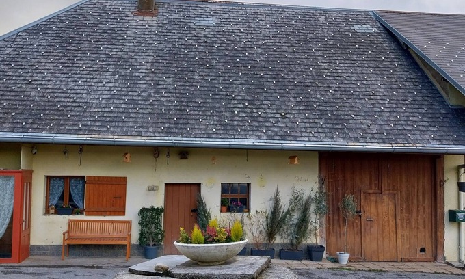 Arbusigny House | House in an old Savoyard farmhouse