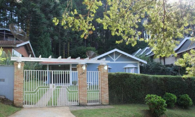 Jardim Europa House | House in Campos do Jordão 4 km from the tourist center in an excellent neighborhood !!!