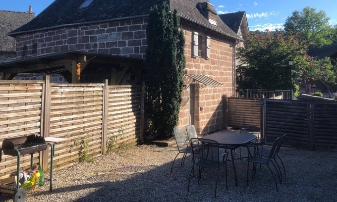 Saint-Viance House | house in fire