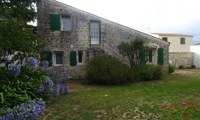 Arceau House | House in village Arceau ILE D'OLERON 3 persons max, no animals