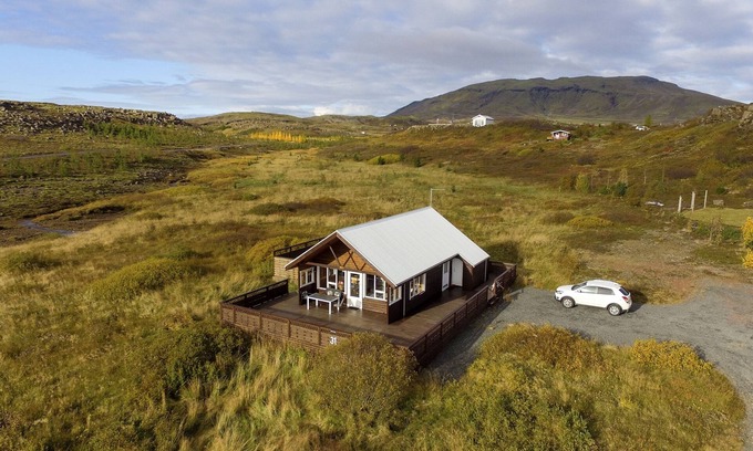 Selfoss House | House Ingolfsfjall - right in the Golden Circle