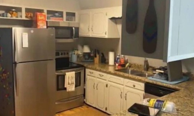 Lineville House | House is in the neighborhood of probably the BIGGEST FIREWORKS show on the lake