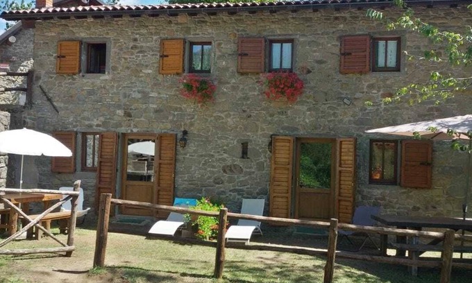 San Romano in Garfagnana House | House surrounded by greenery