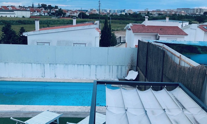 Arruda dos Pisoes Villa | House Joseph