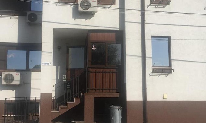 Sofia House | House Kazichene